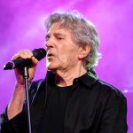 Fausto Leali durante un concerto