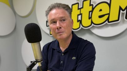 Enzo Mazza negli studi di Radio LatteMiele