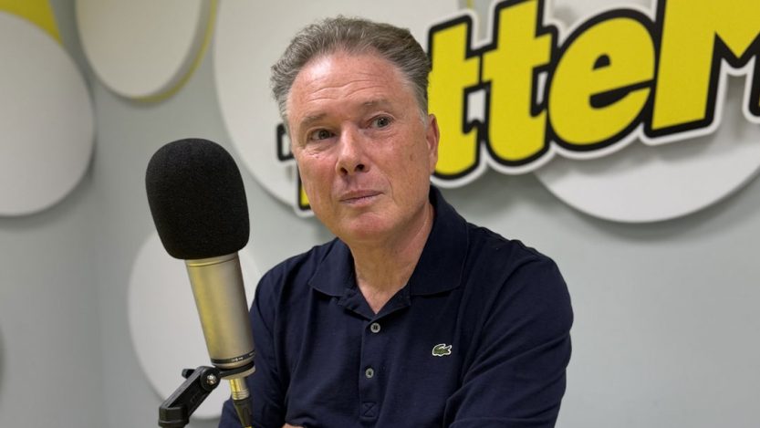 Enzo Mazza negli studi di Radio LatteMiele